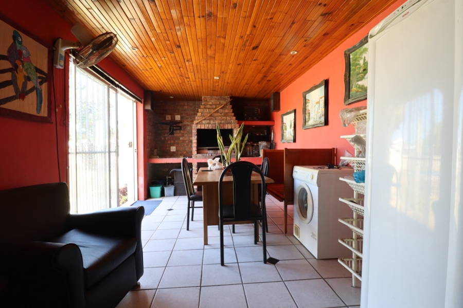 3 Bedroom Property for Sale in Kabega Park Eastern Cape